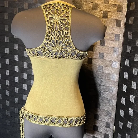 Bebe army green Crochet Halter Top, vintage in EUC. - Picture 3 of 16